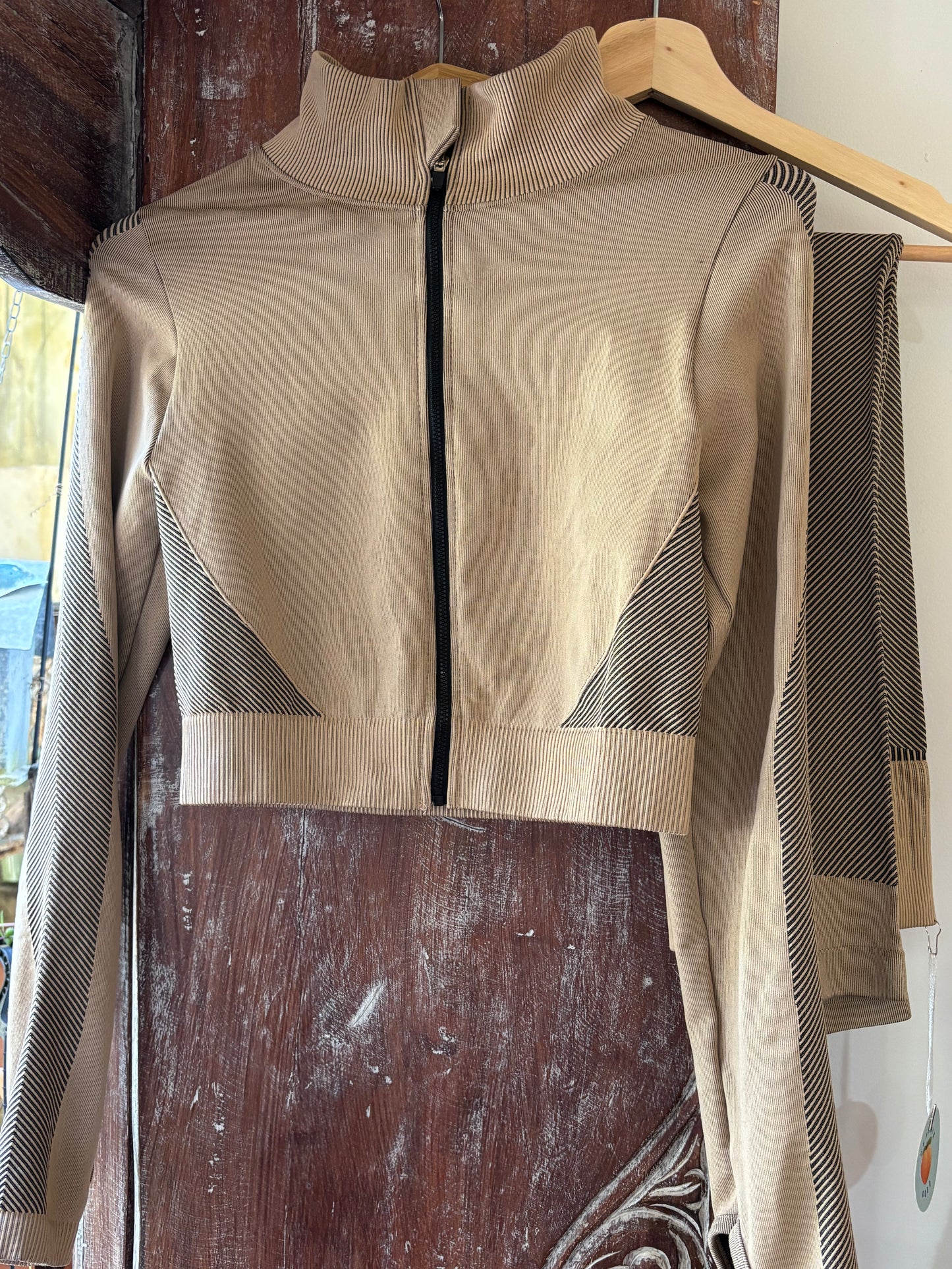 Peachie Good - Activewear Jacket (Size M)