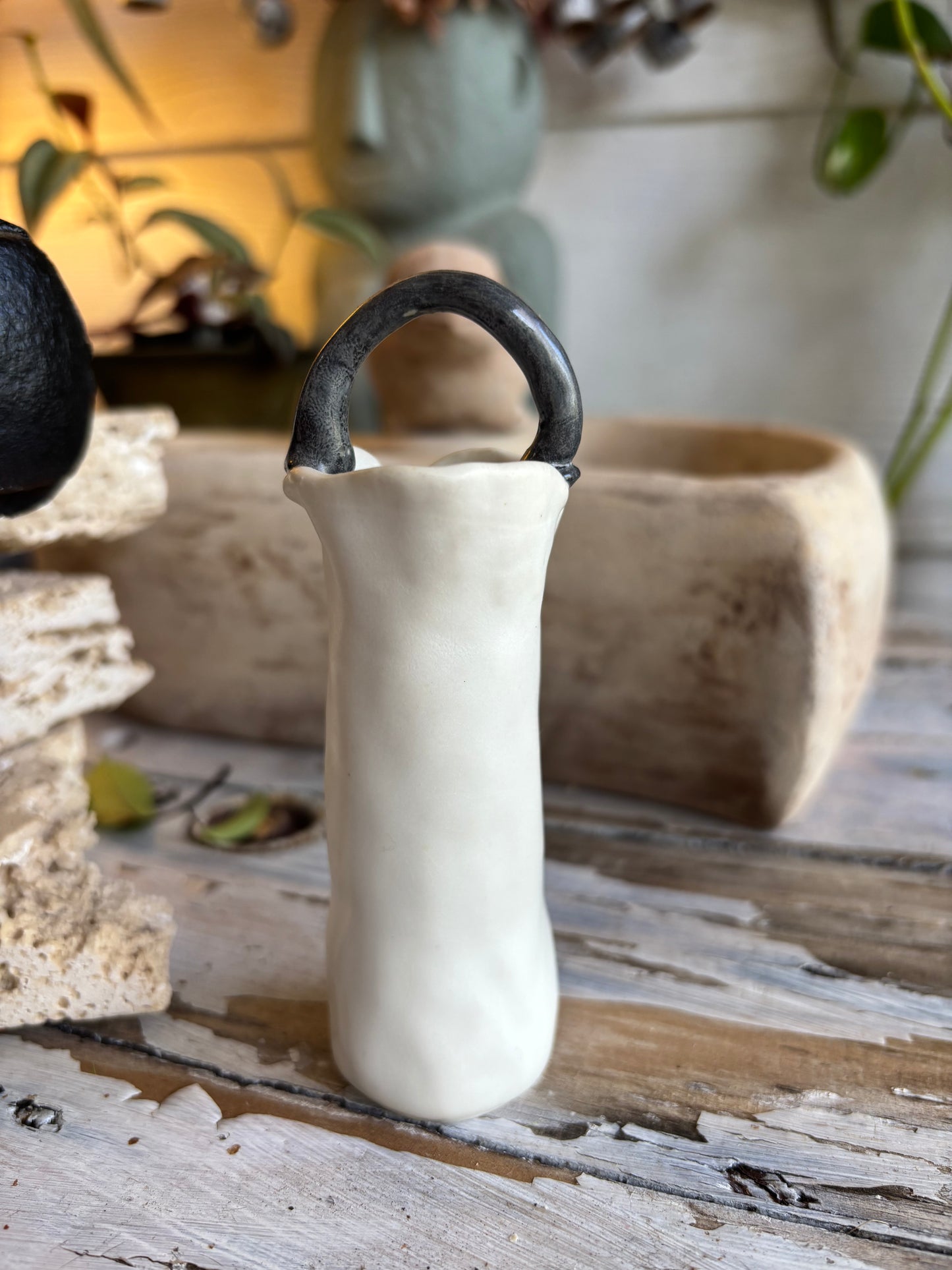 Pinch Pot Vase with Handle - Pottery (AC0257)