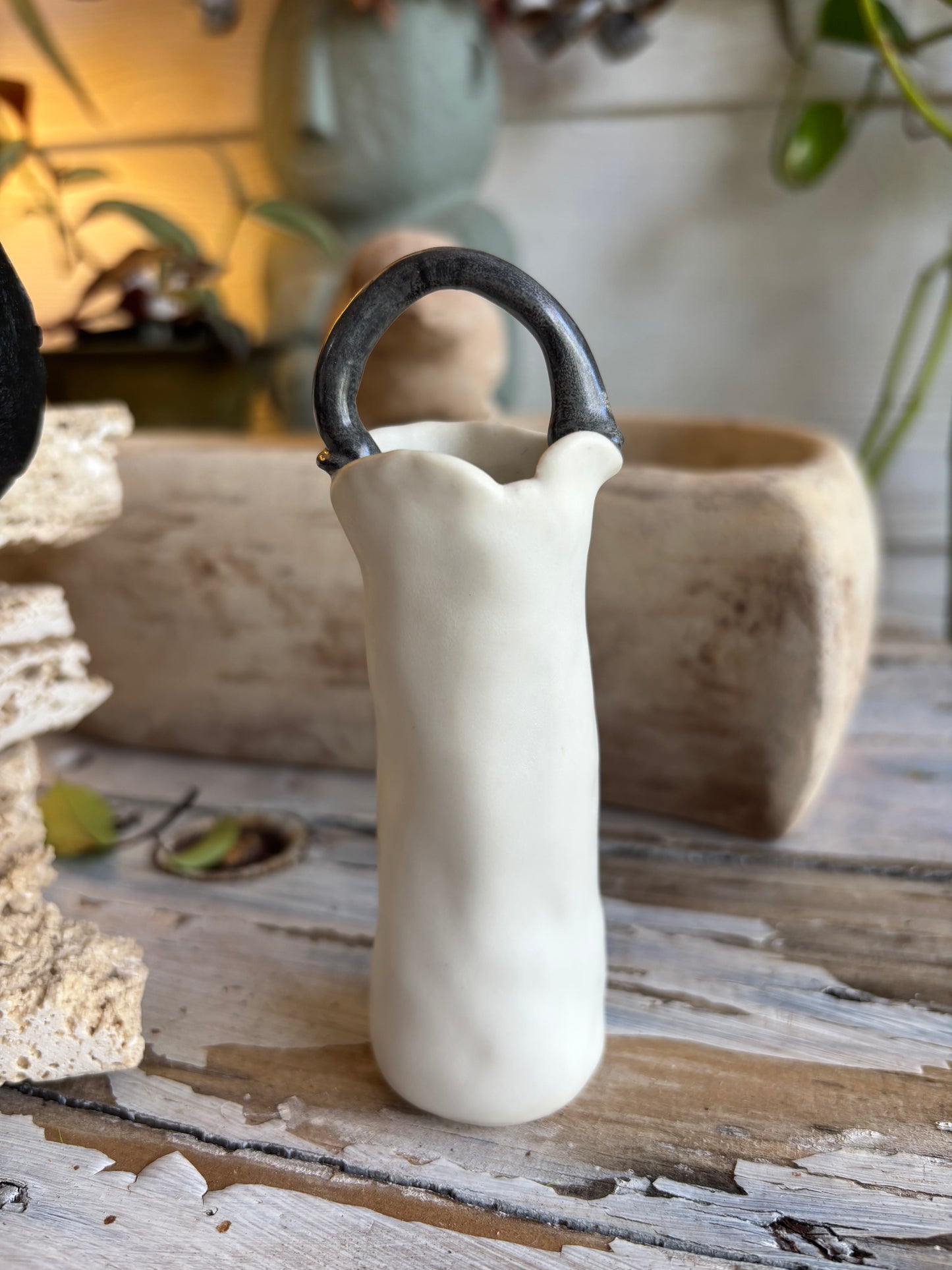 Pinch Pot Vase with Handle - Pottery (AC0257)