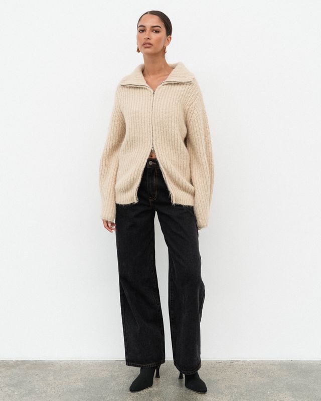 White Closet - Beige Zip Knit Jacket