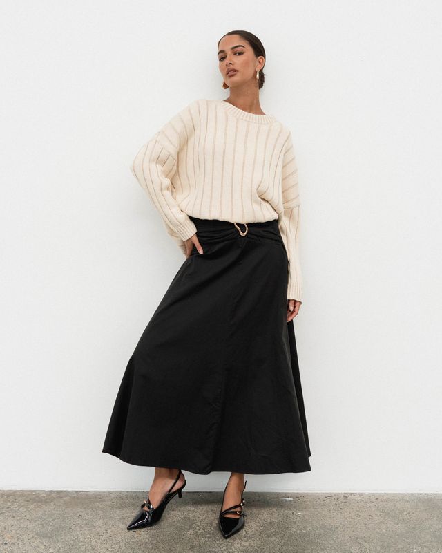 White Closet - Cream Knit